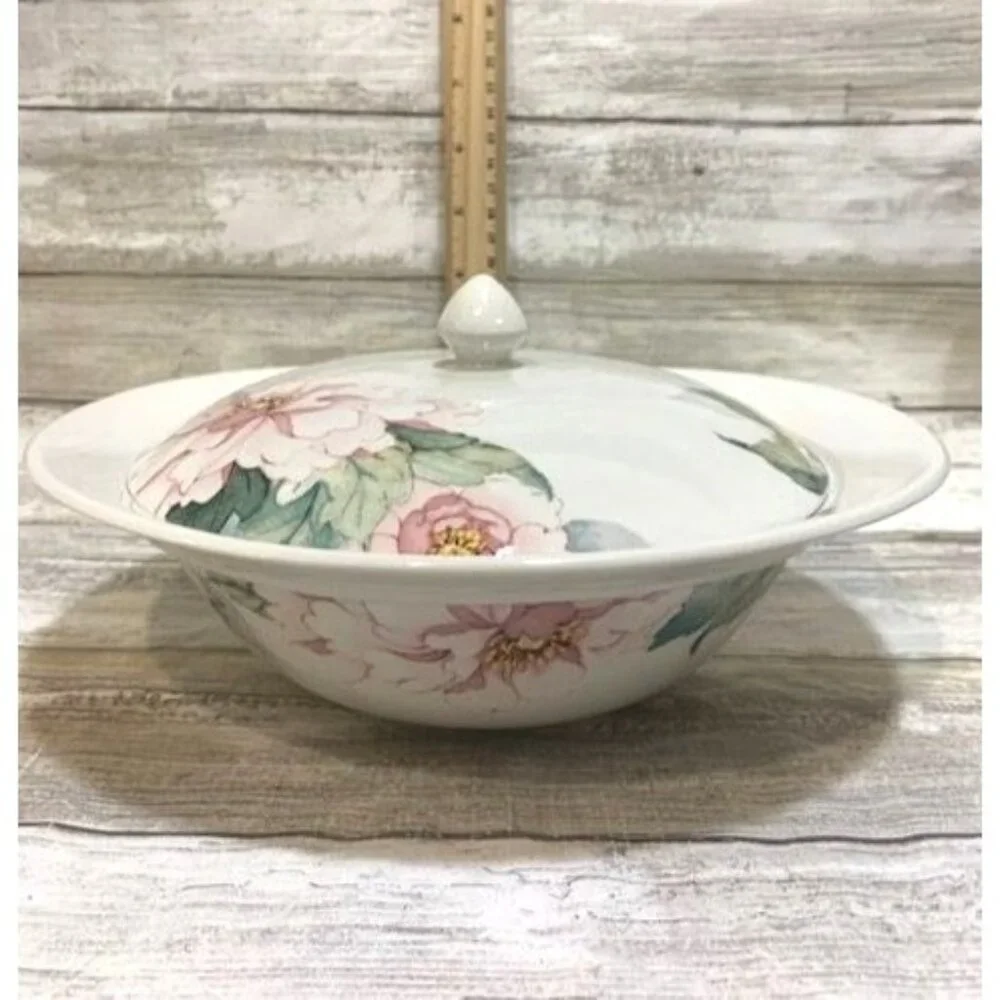 Johnson‎ Brothers Covered Soup Tureen 10